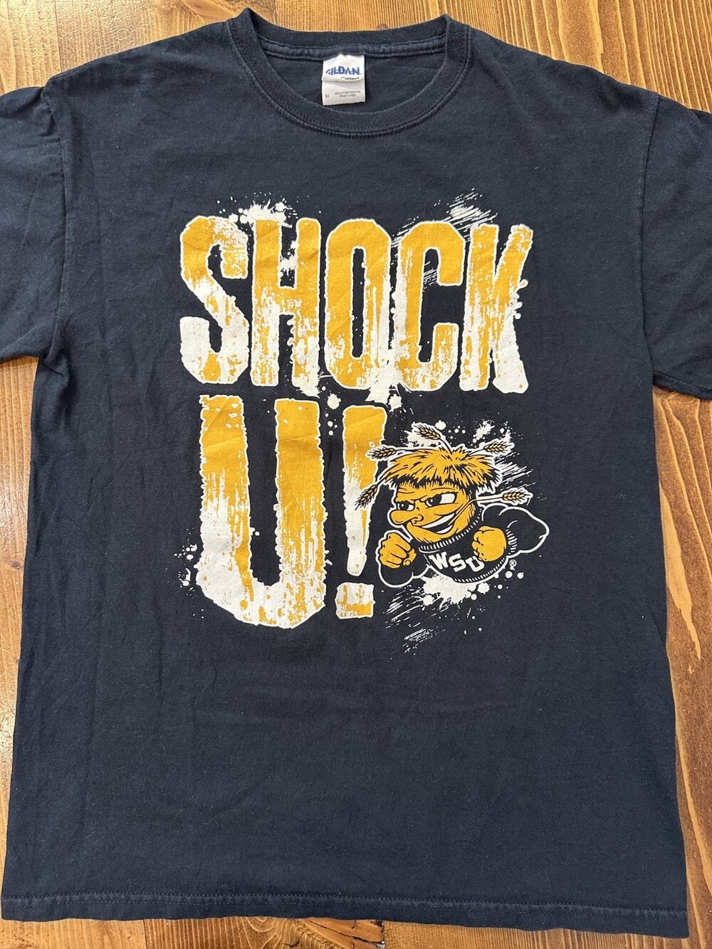 Wichita State Shockers Shock Up T-Shirt Medium Black Gildan Graphic College Tee